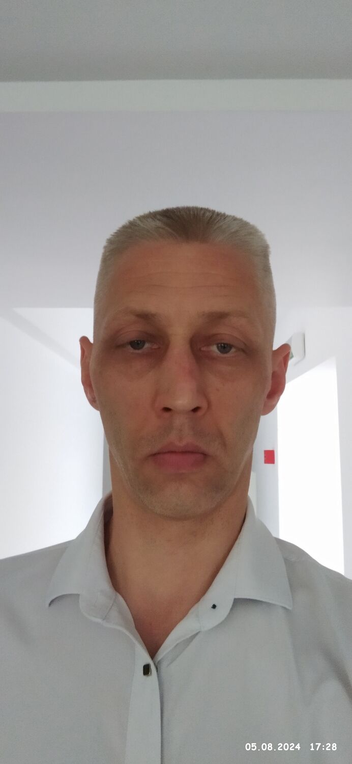 ,   Andro, 44 ,   ,   