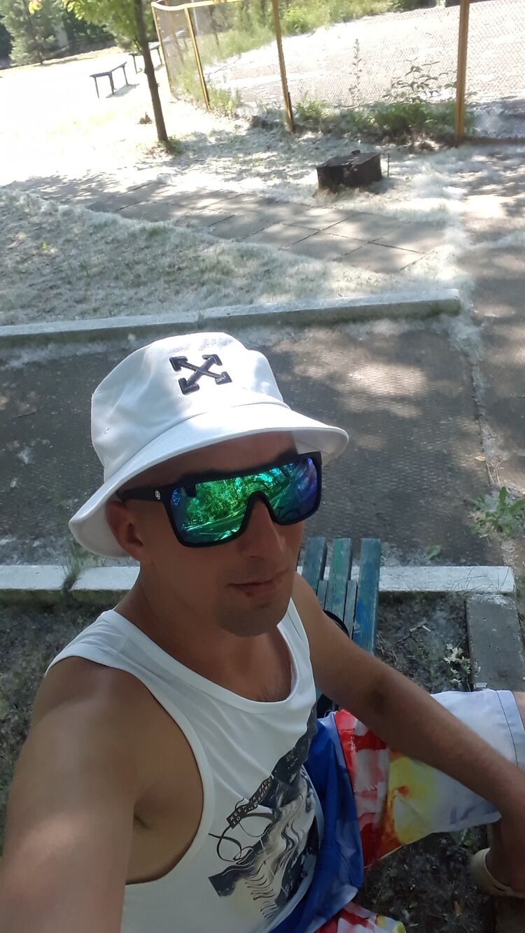  24634870  , 35 ,    