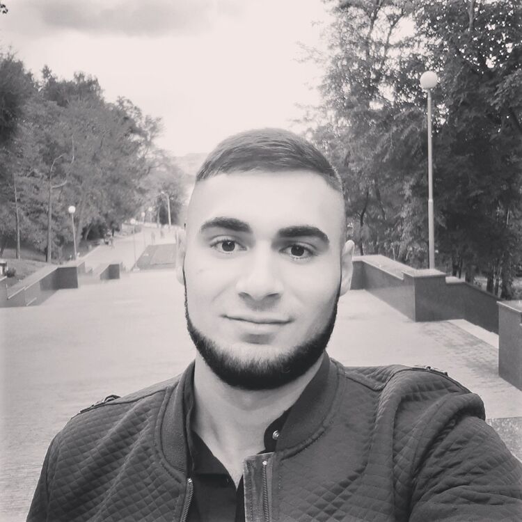  18385360  Sandu, 30 ,    