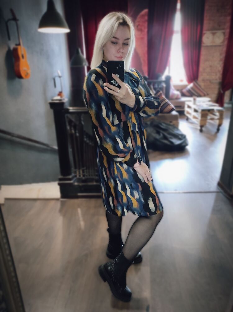  ,   Vera, 28 ,   ,   