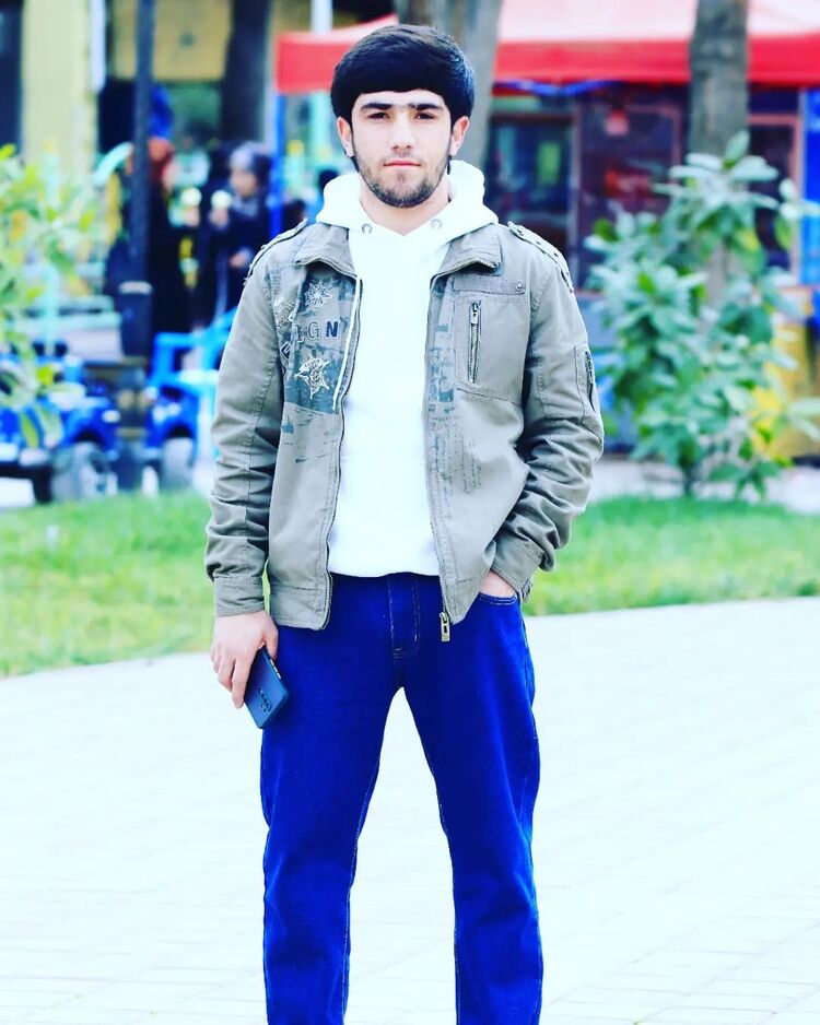  28388440  ALI, 27 ,    
