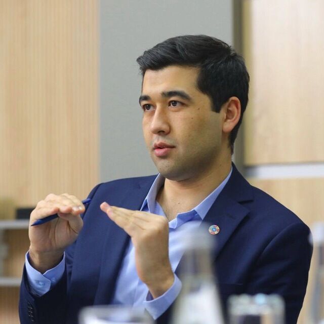 ���� 24796510 ������� ������, 32 ����, ���� ���������� � ����������