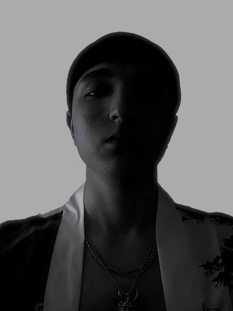  54626530  GRAF, 19 ,    -