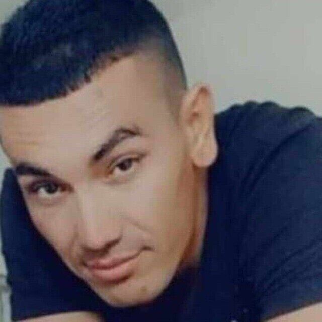  30744290  , 37 ,    