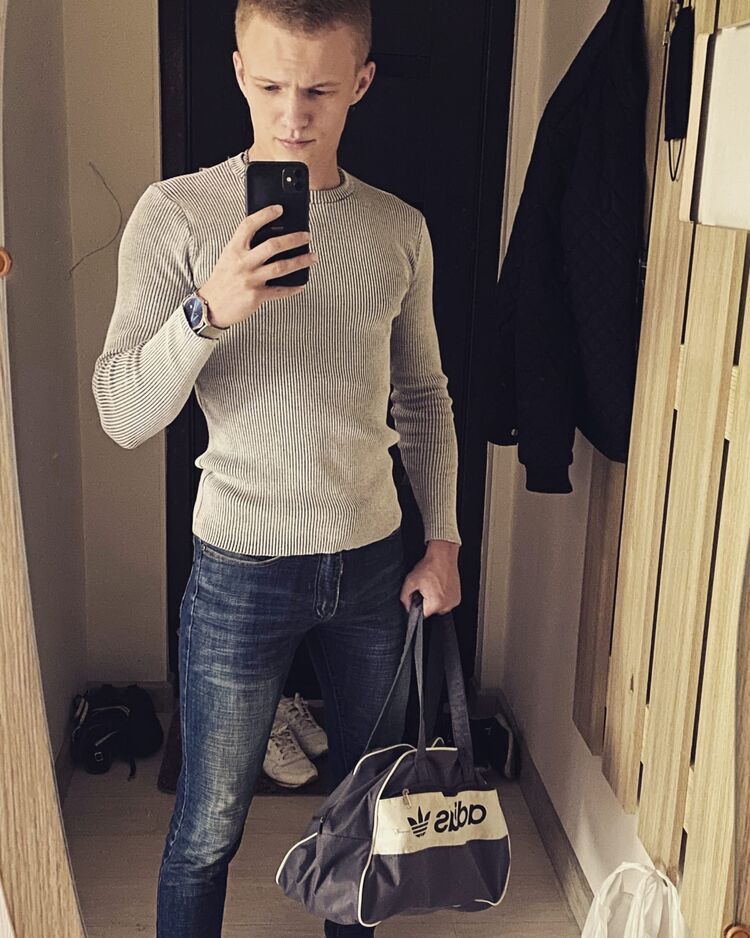  ,   , 27 ,   ,   