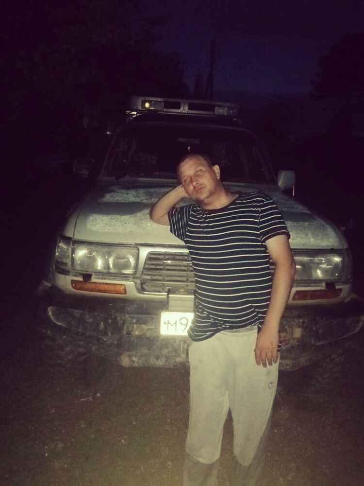  27978640  , 42 ,    