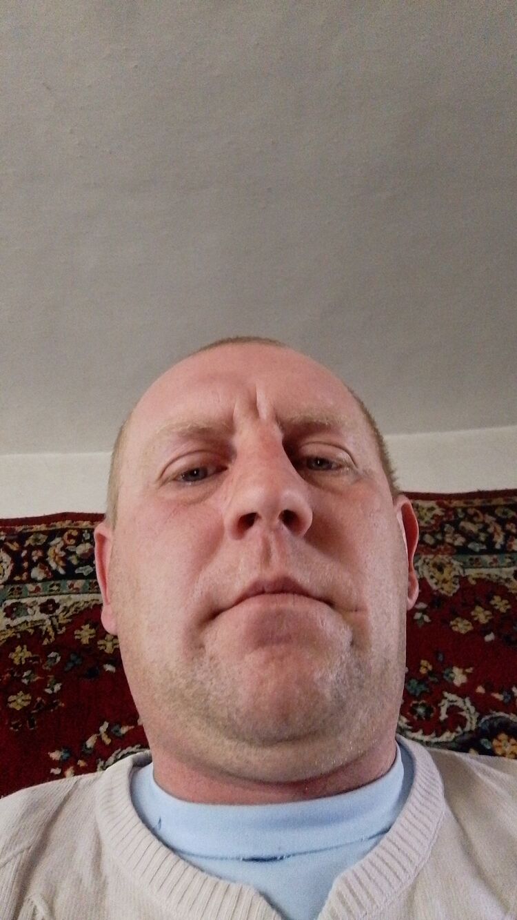  47464860  Dima, 38 ,    