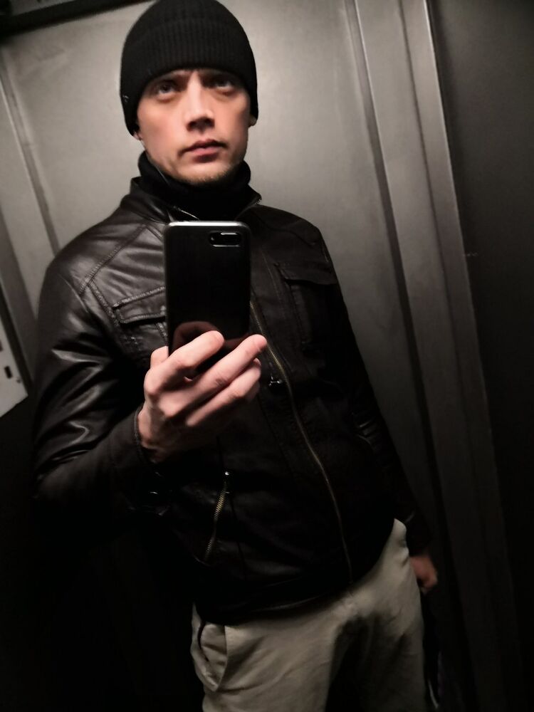  --,   , 37 ,   c 