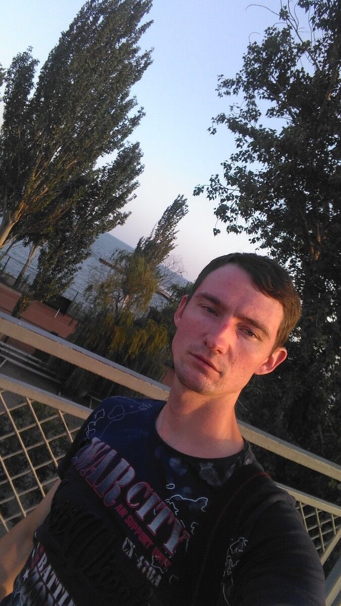  13076920  , 33 ,    