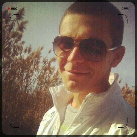  ,   Dima, 33 ,   