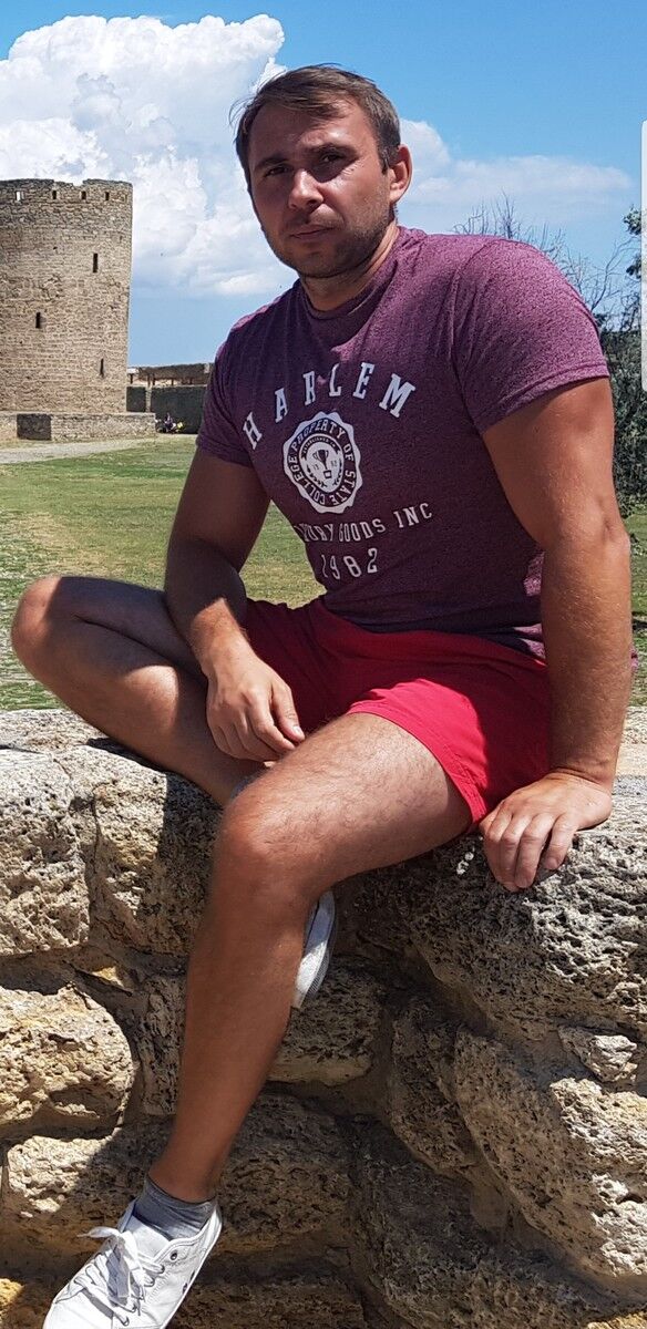  ,   Aleks, 47 ,   ,   , c 