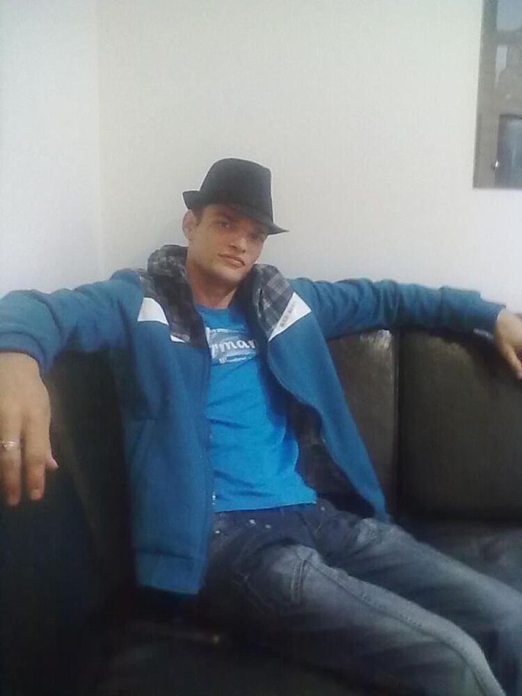  --,   , 35 ,   