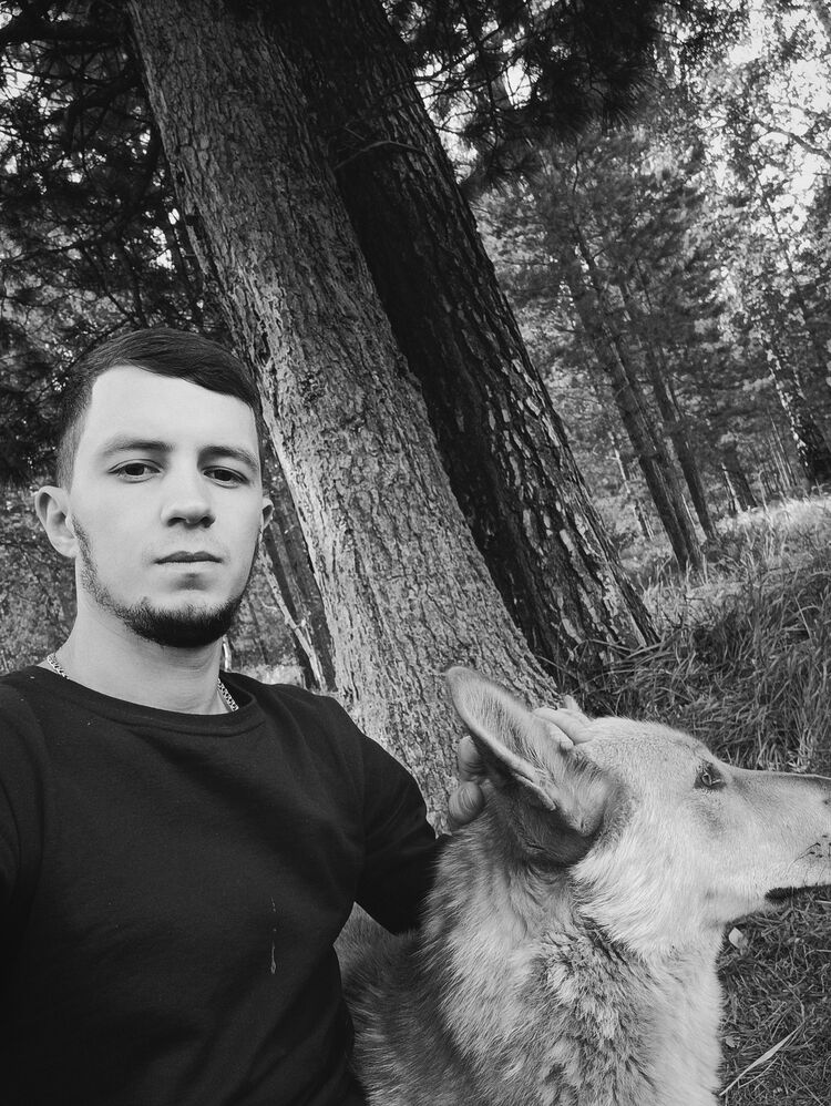  ,   Samvel, 24 ,   