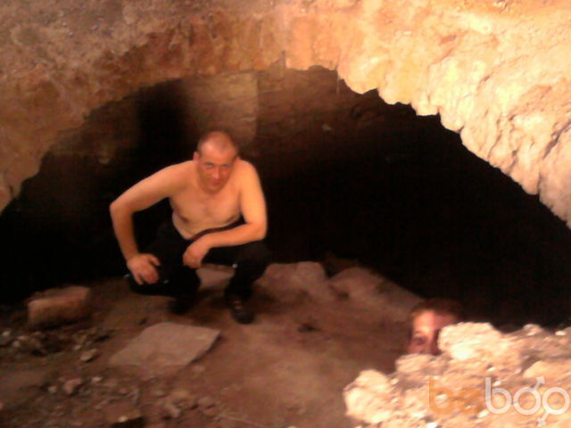  ,   Alekc, 49 ,  