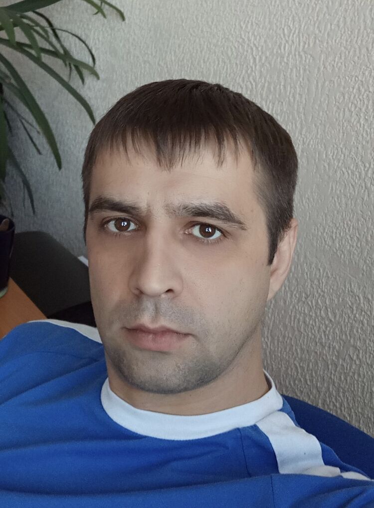  49379380  PetR, 40 ,    