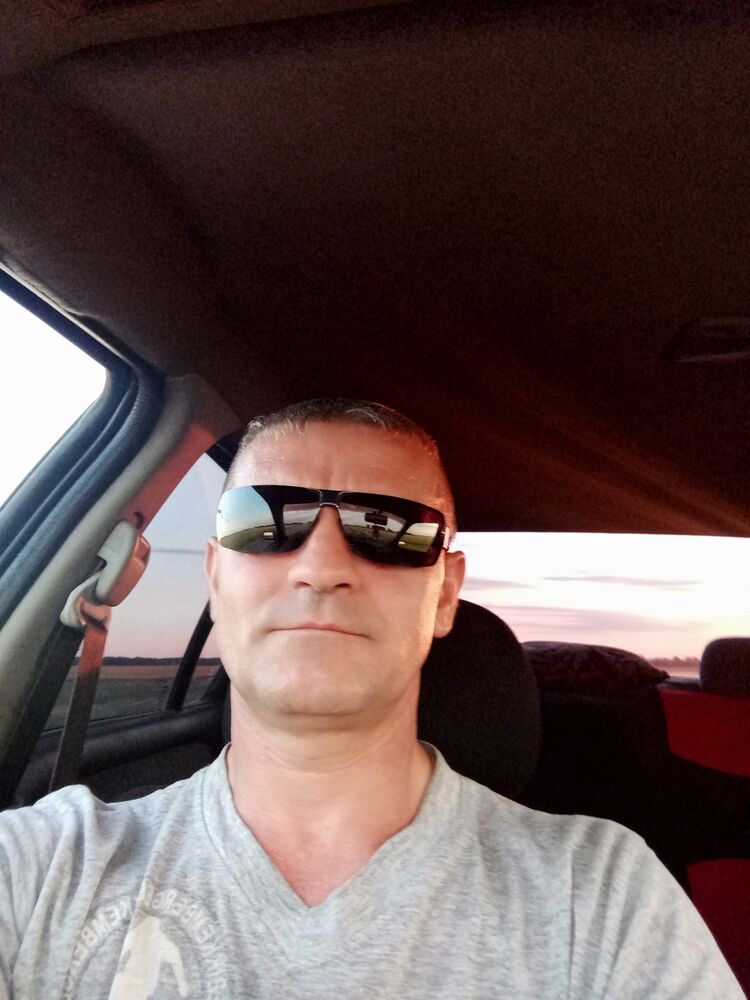  28292640  , 45 ,    