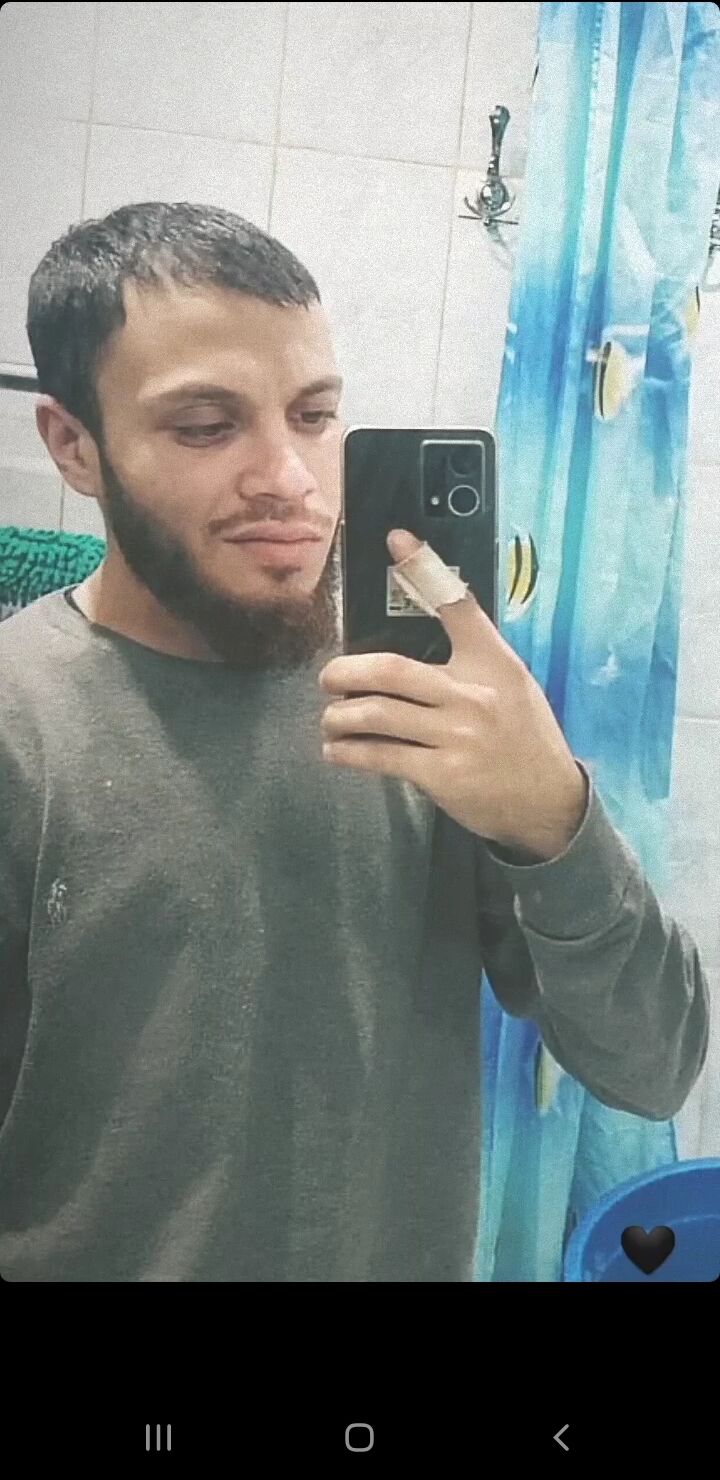  42959770  Sano, 26 ,    