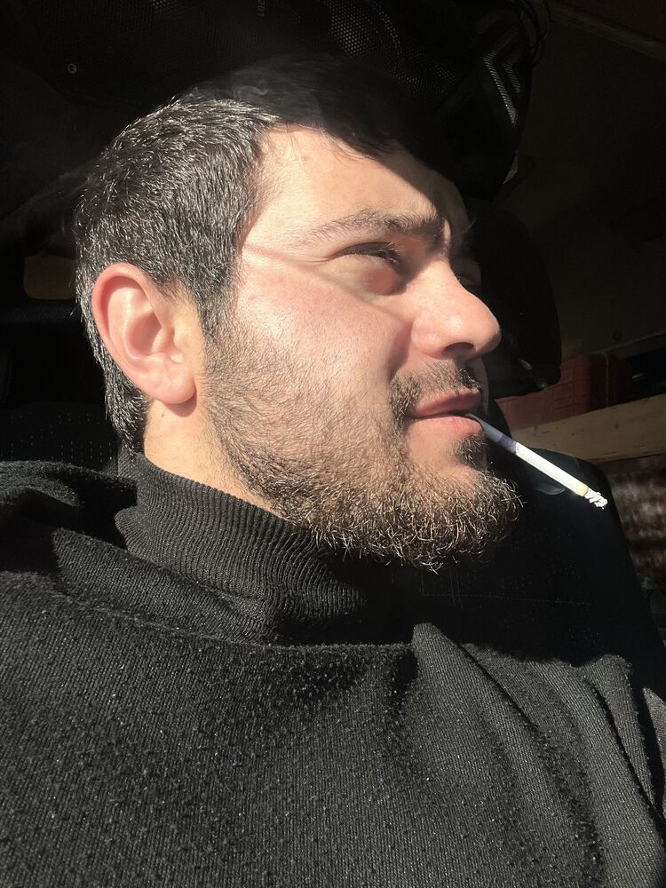  47429650  Artyom, 28 ,    