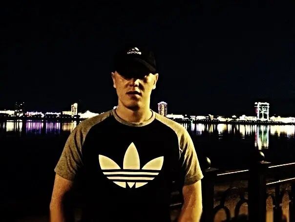  ,   Alex, 33 ,   ,   