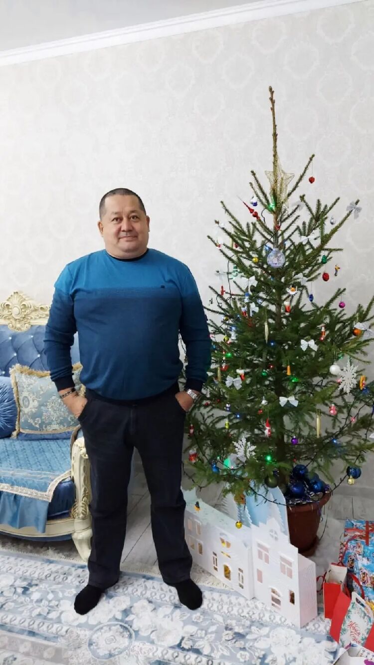   ,   Marat, 42 ,   ,   , c 