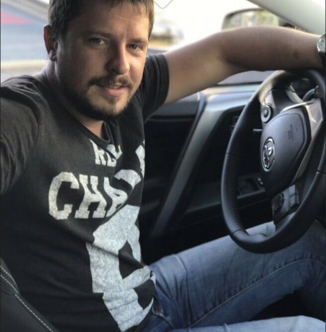  20950620  Andriy, 40 ,    Warszawa