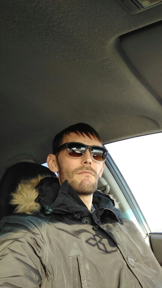  12086480  Buravchik, 44 ,    