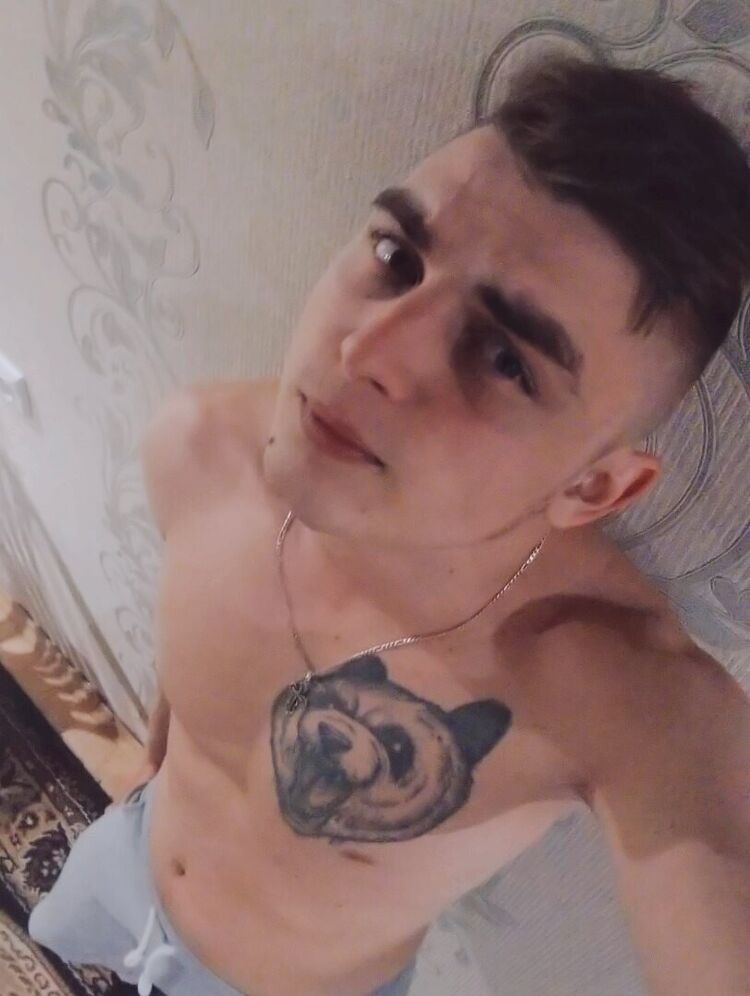  22195490  , 27 ,    