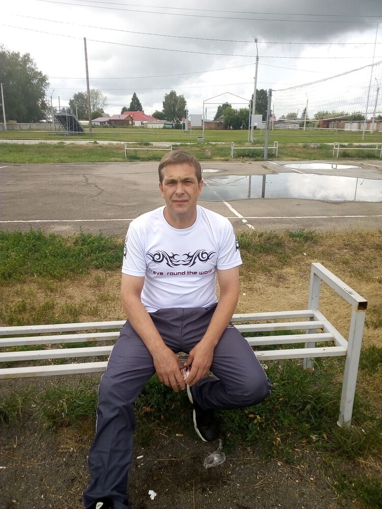 16781740  Aleksander, 44 ,    