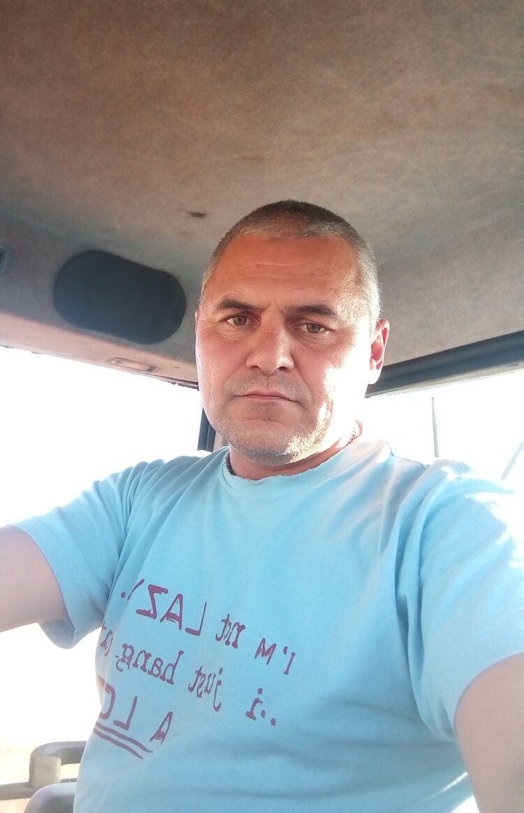  ,   Vladimir, 43 ,   ,   , c , 