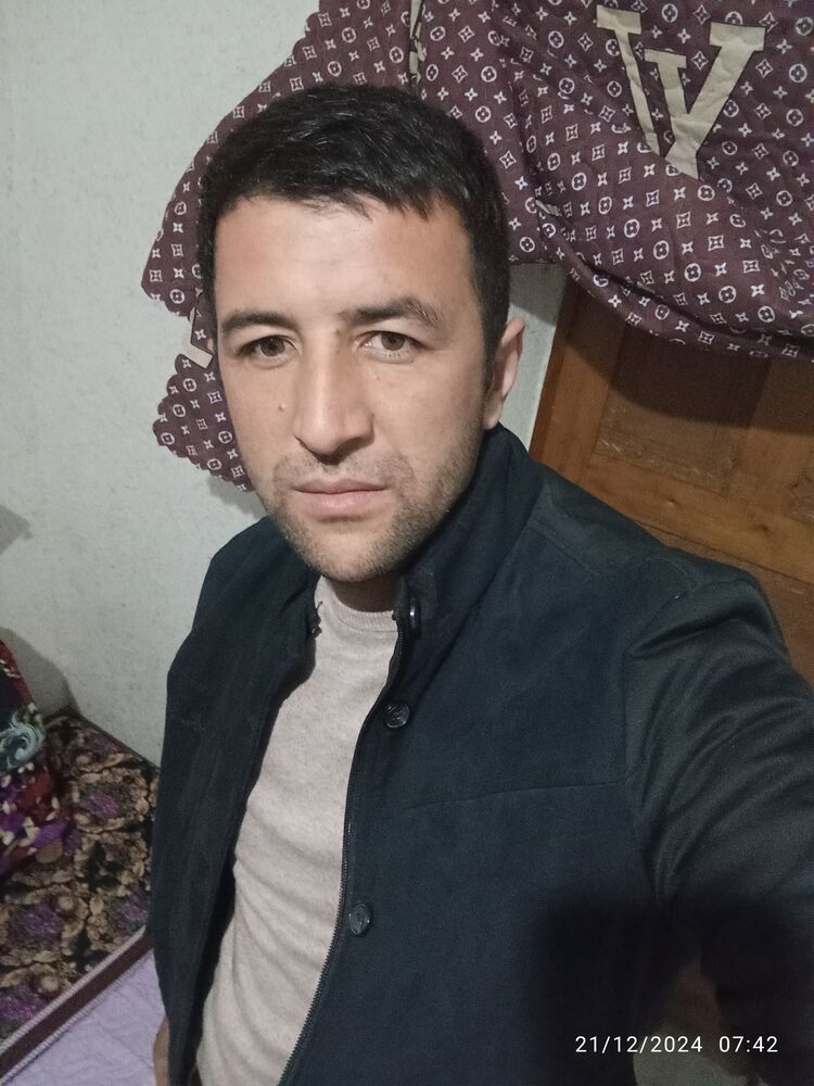  ,   Bekmirza, 32 ,   ,   