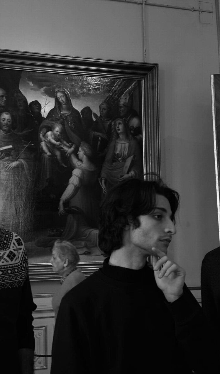 ���� 33691670 ����� ��������, 24 ����, ���� ���������� � �����-����������