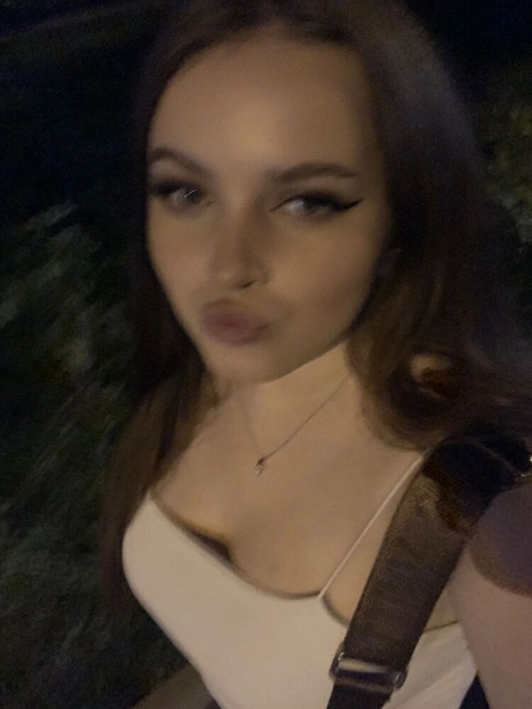  48938330  , 24 ,    