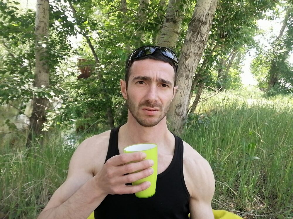  ,   LEVAN, 42 ,   ,   , c 