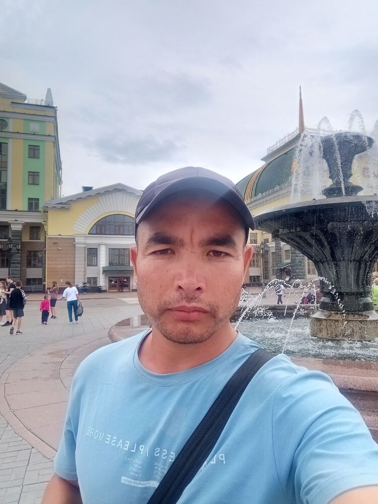  ,   Gaybullo, 32 ,   ,   