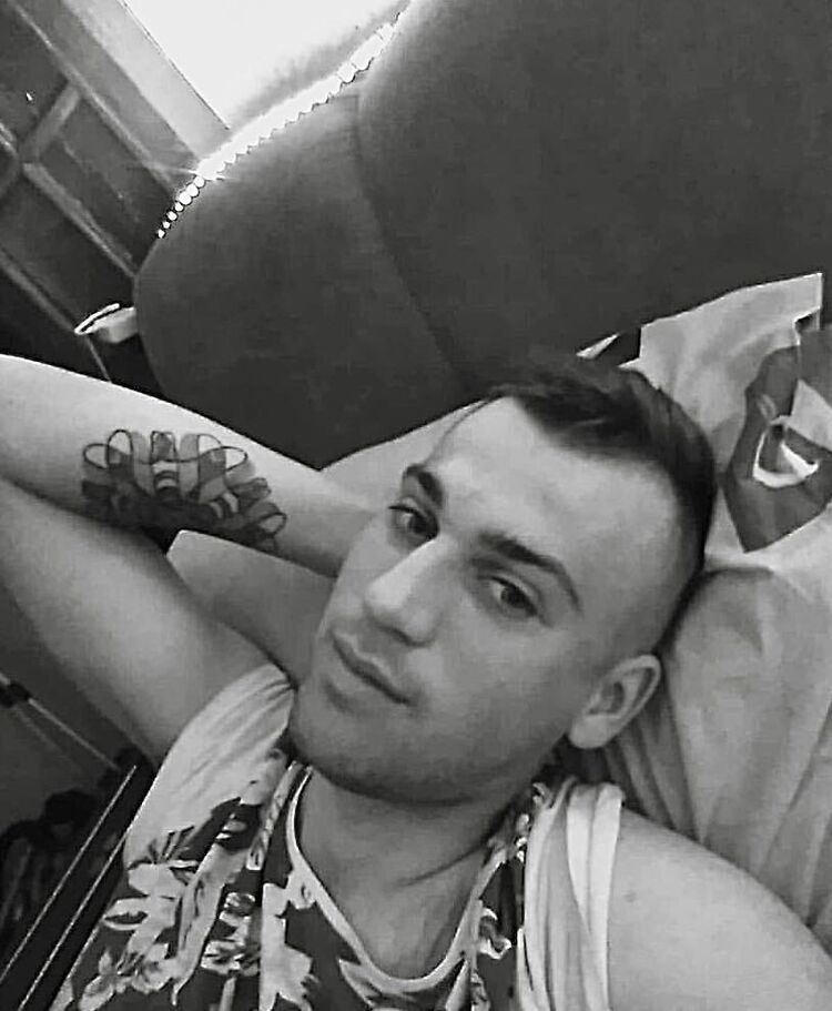 ���� 42506840 ������� � �������, 27 ���, ���� ���������� � �����