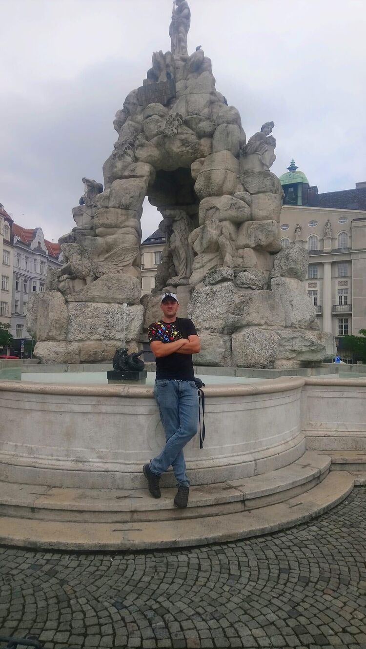  ,   Ivan, 29 ,   ,   