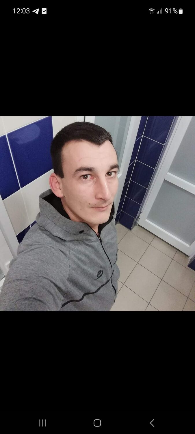  45017730  Igor, 36 ,    