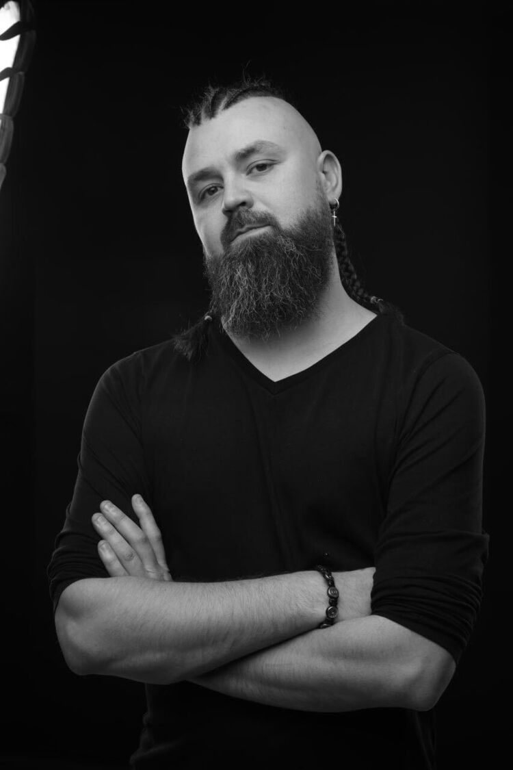  ,   Stas, 35 ,   ,   