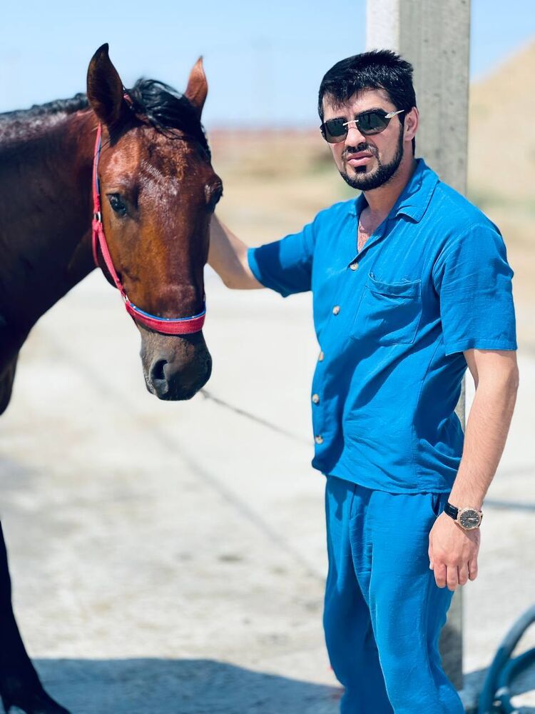 ,   Sadam, 35 ,   ,   