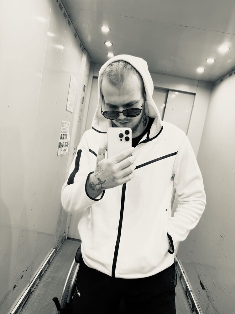 ���� 43403460 ����� ������, 22 ����, ���� ���������� � ������