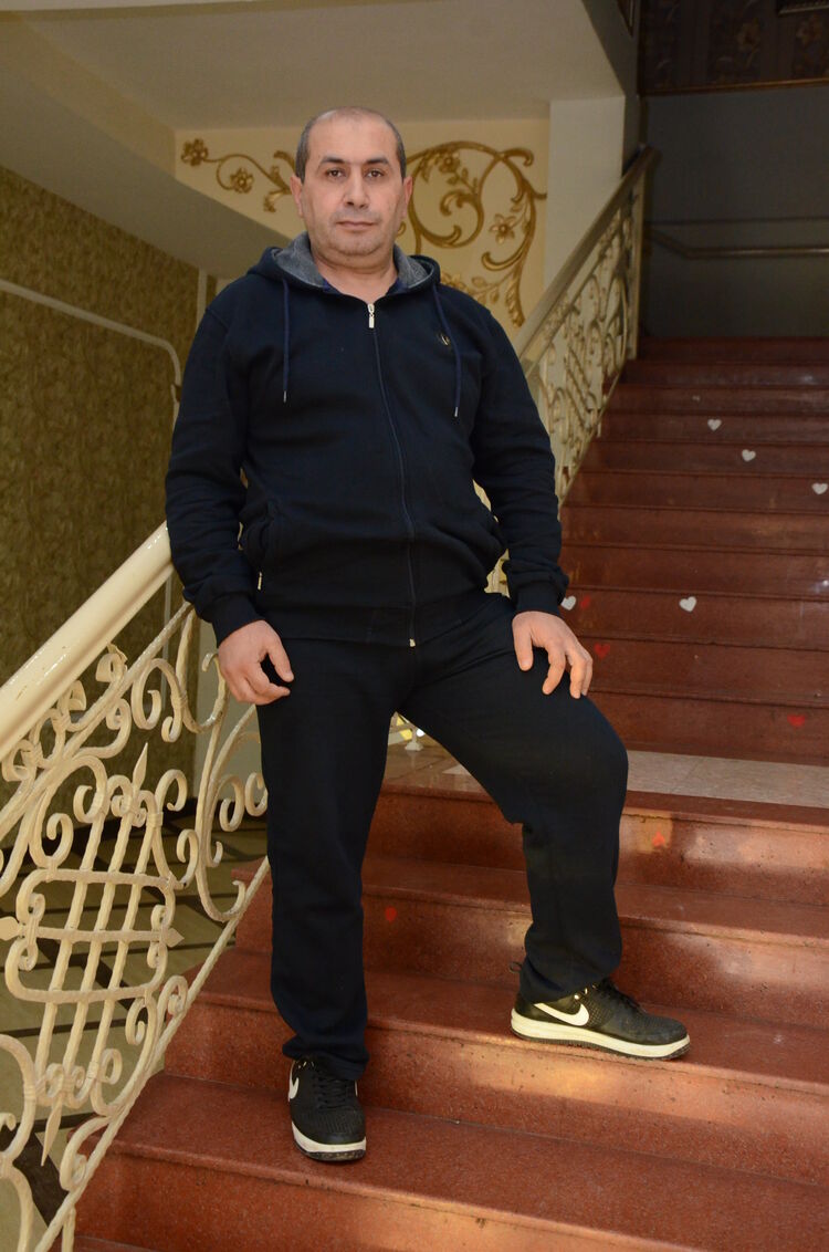  ,   Arzu, 52 ,     , c , 