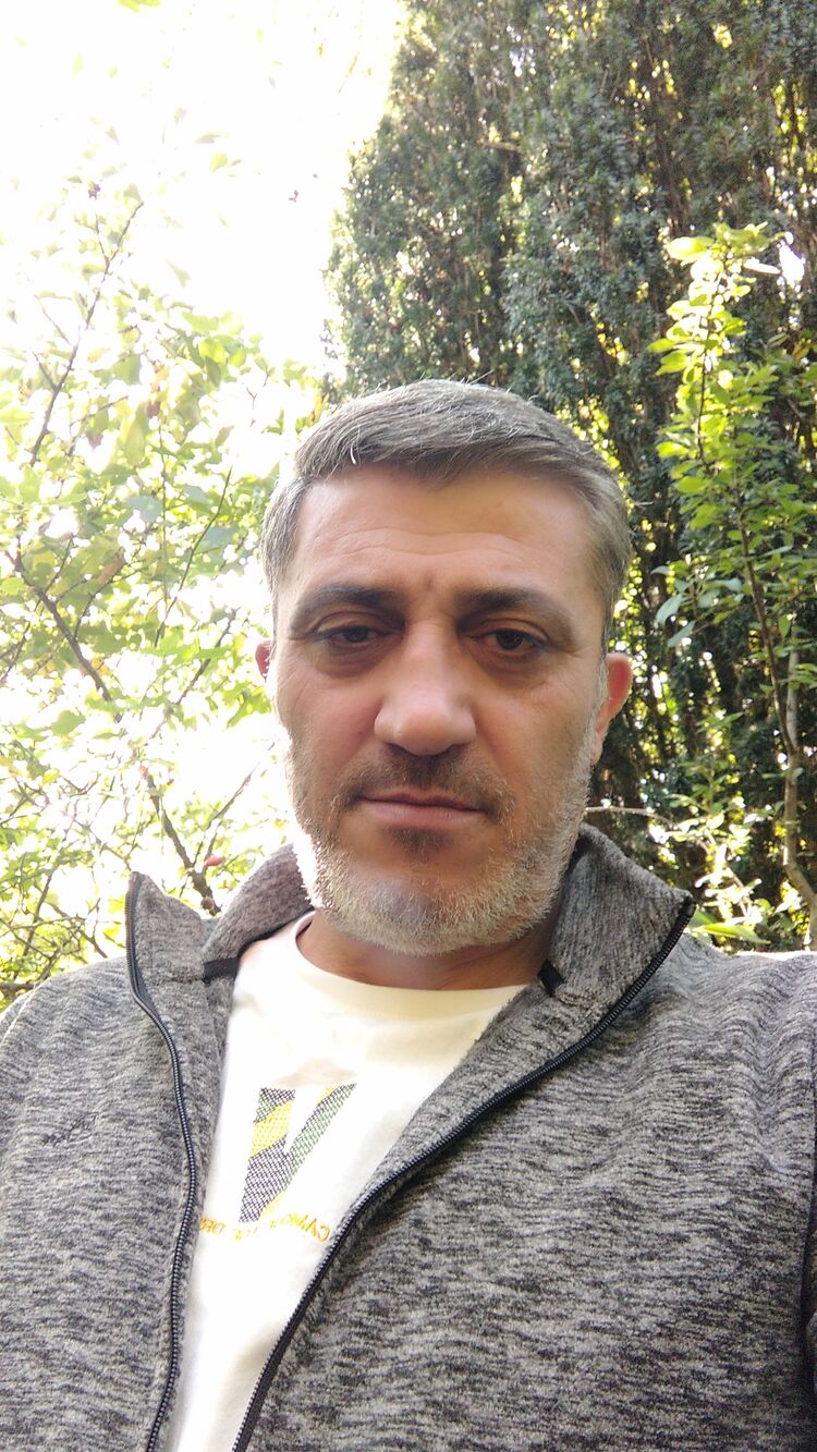  ,   Rasim, 49 ,   ,   