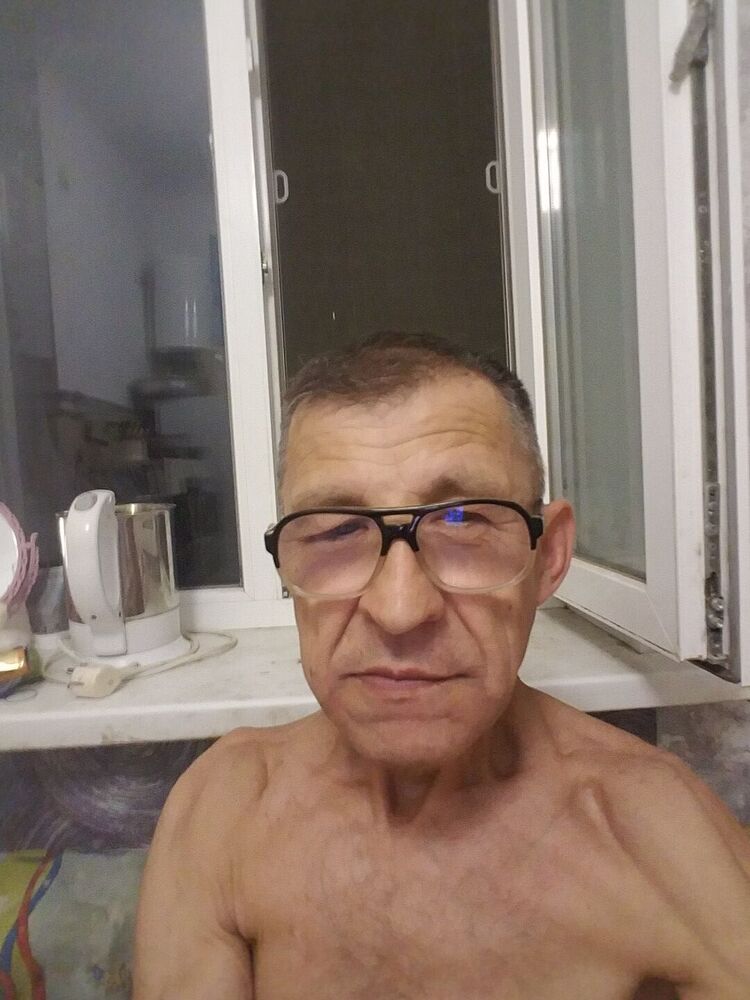  28673130  , 63 ,    