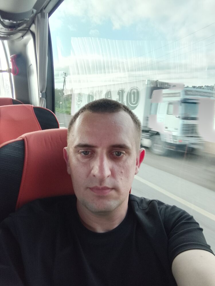  51032810  , 36 ,    
