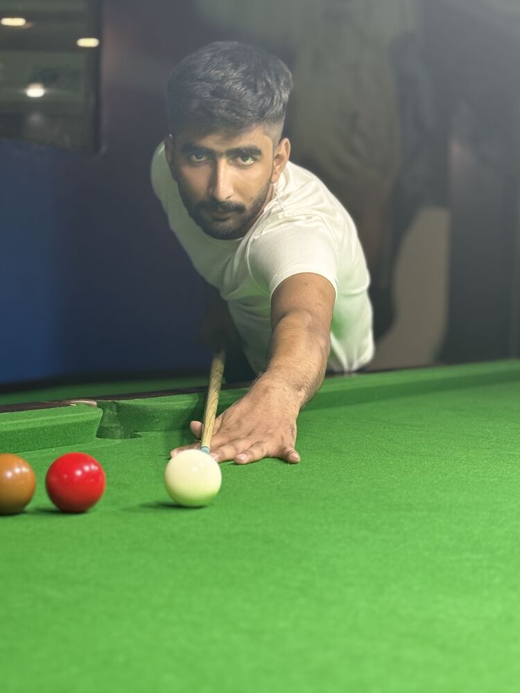 ���� 55607130 ����� Haroon, 24 ����, ���� ���������� � Goddard