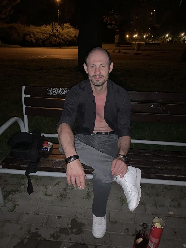  Warszawa,   Mikola, 42 ,   ,   , 