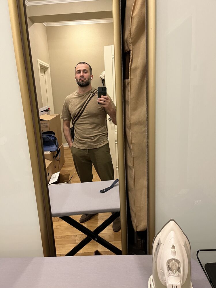  44786040  Black, 39 ,    