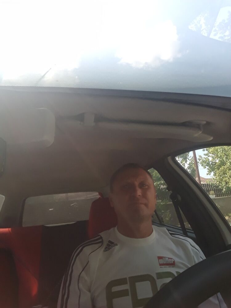  ,   Serghei, 46 ,   ,   , c 