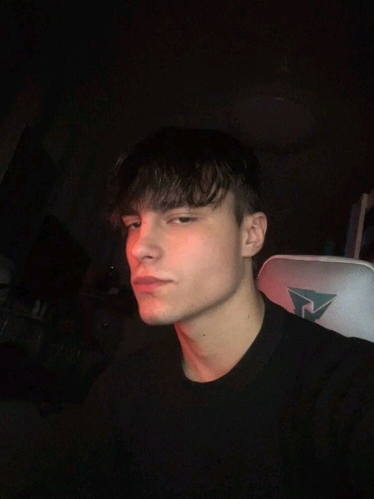  52153510  , 26 ,    