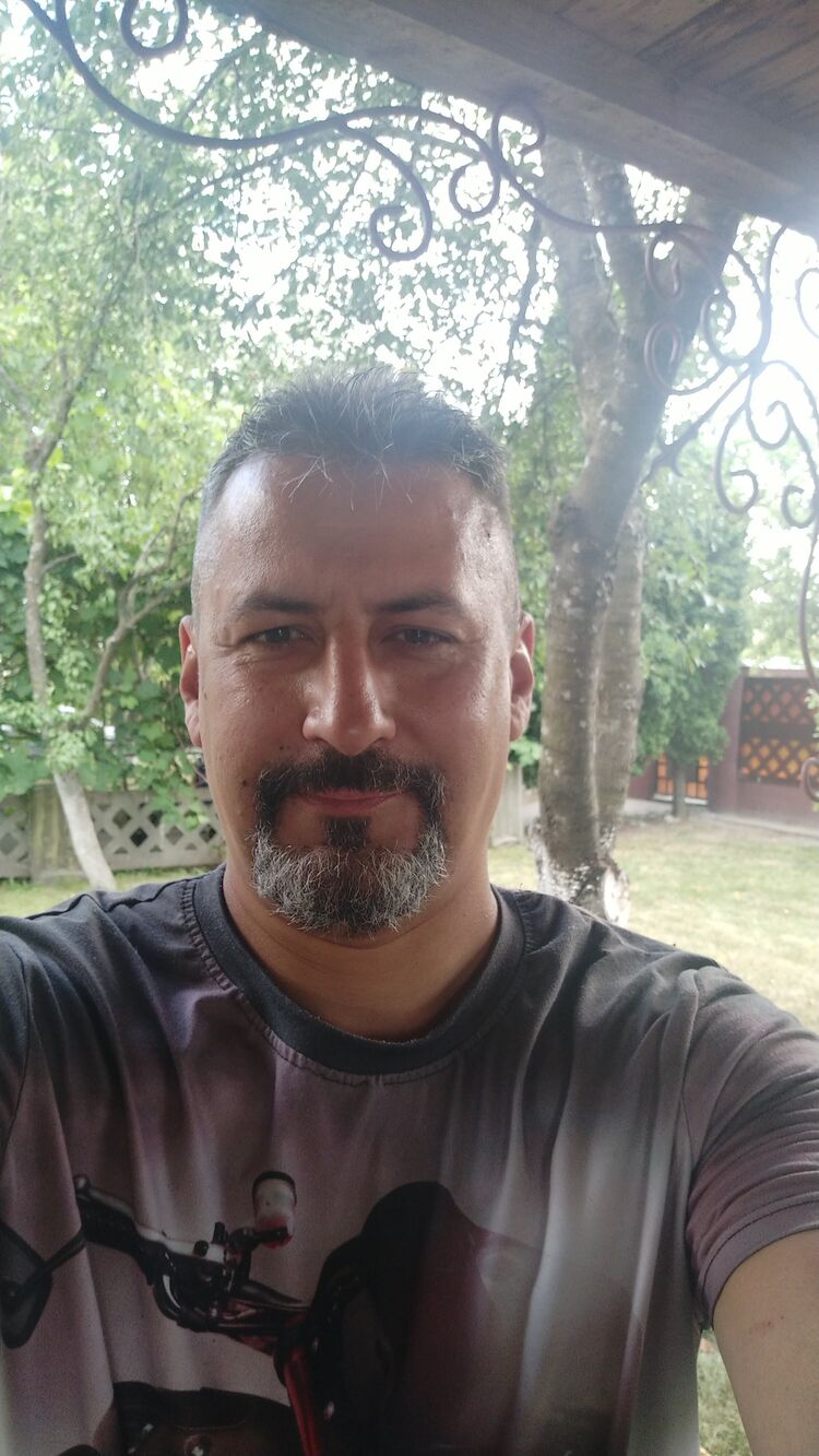 28389640  , 45 ,    